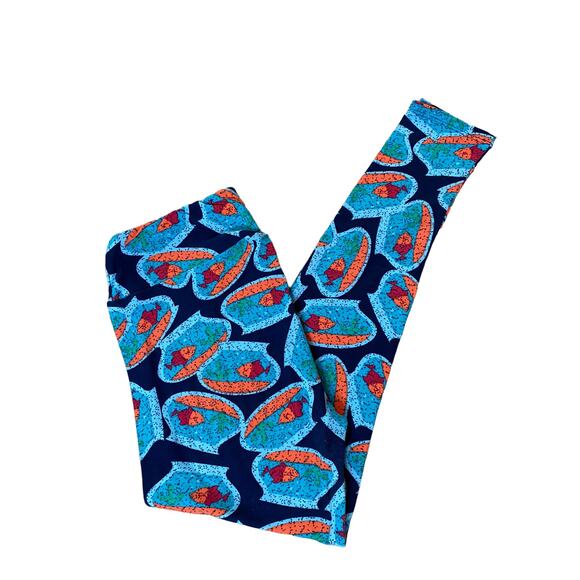 LuLaRoe women’s leggings, Tall & Curvy, fish bowl pattern, . 92% Polyester - Picture 2 of 5